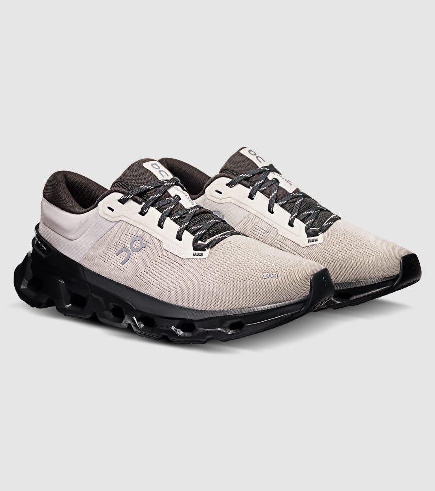 ON CLOUDFLYER 5 MENS WOLF BLACK | The Athlete display picture 3
