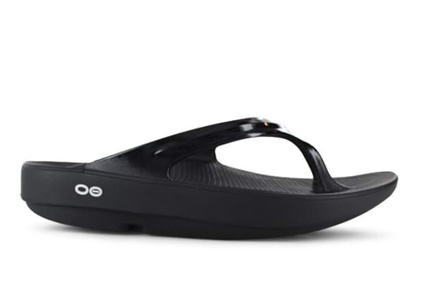 Oofos oolala black deals
