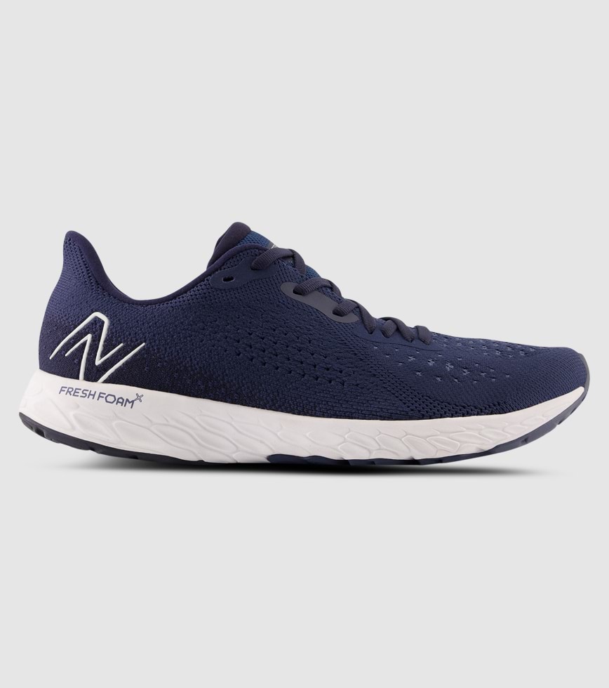 New balance fresh top foam tempo m