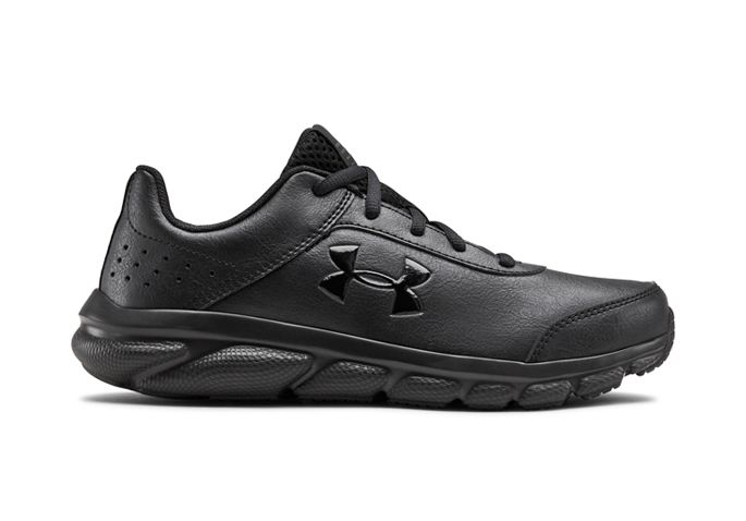 black on black under armour shoes