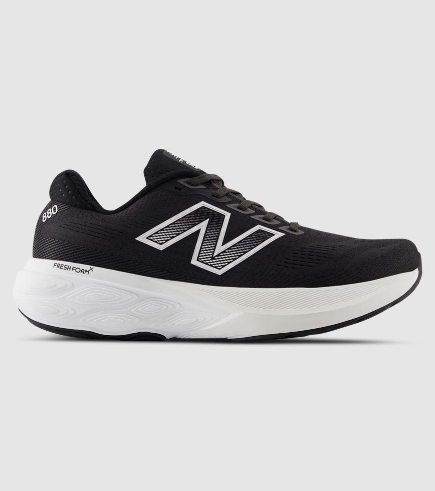 NEW BALANCE FRESH FOAM X 880 V15 (4E X-WIDE) MENS BLACK WHITE